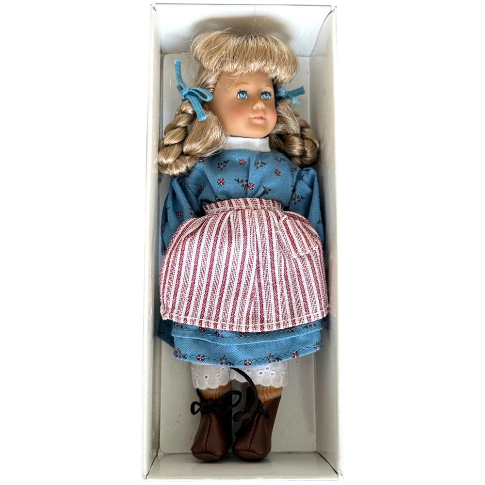The American Girls Collection Kirsten Mini 6" Doll in Box with Book - Picture 7 of 8